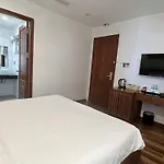 Alisia Beach Hotel Da Nang